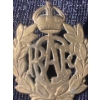 Image 2 : Royal Canadian Air Force Cap Badge From WWII