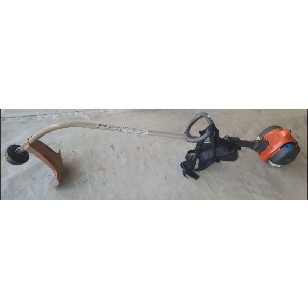 Husqvarna Gas Grass Trimmer Model 122C 