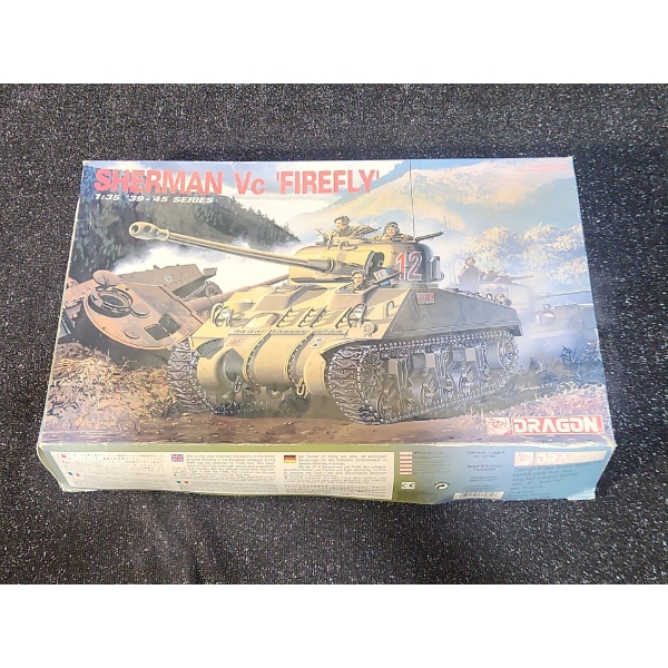 Sherman VC 'Firefly' 1:35 Dragon Model Kit