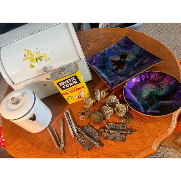 vintage art, deco square plate and round with poor art on it bread bin, vintage tea, pot door, knobs