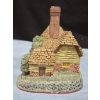 Image 2 : Hand Carving 'Kent Cottage' By David Winter 