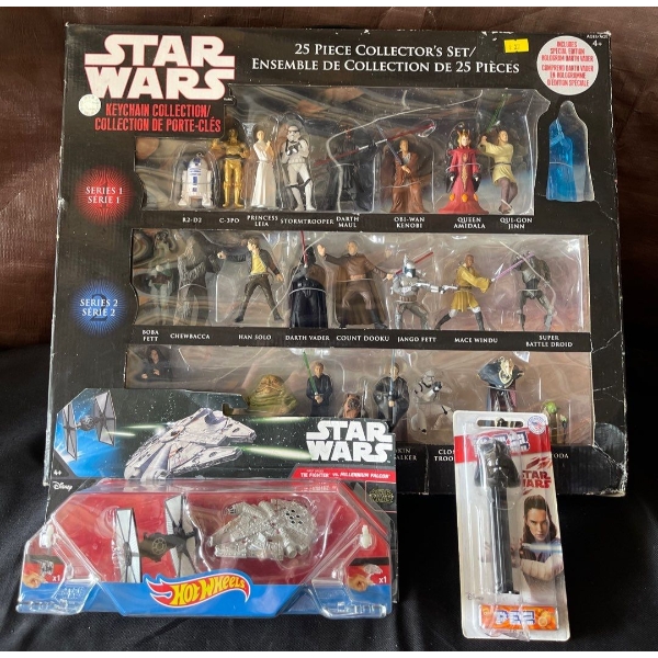 Star Wars Collectible Merchandise in Box - 25 Piece Set PEZ & More