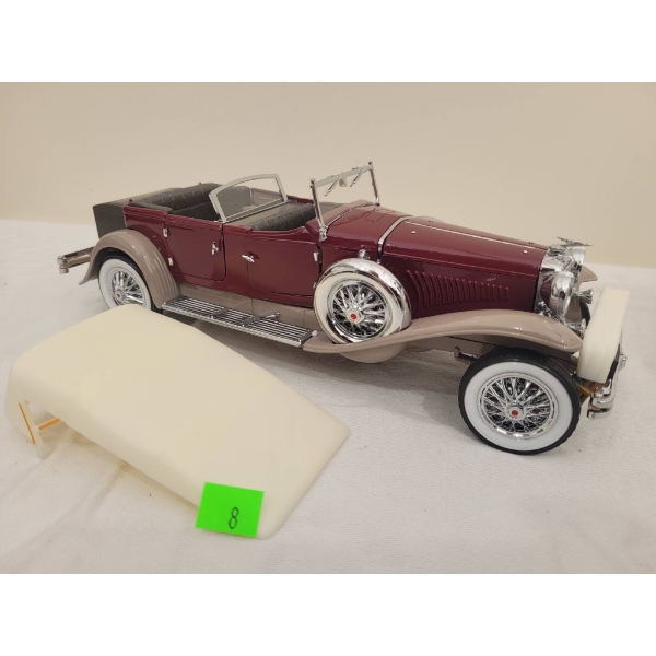 Franklin Mint Diecast Classic Convertible Car Model with Detachable Roof