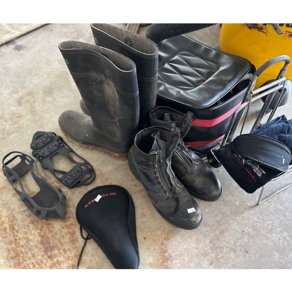 Size 12 Collection Rubber Boots, Bike Gel Seat 