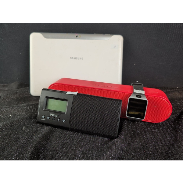 Gadget Pack - SAMSUNG Tablet Mo.GT-P7510 w/ iHome Alarm Clock MINISO Speaker & Smart Watch