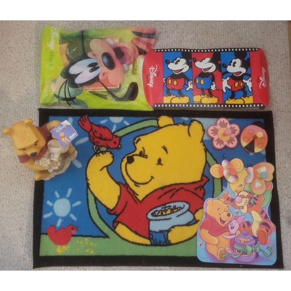 Winnie The Pooh Mickey Mouse Goofy Disney Decor  Posters Carpet Toys