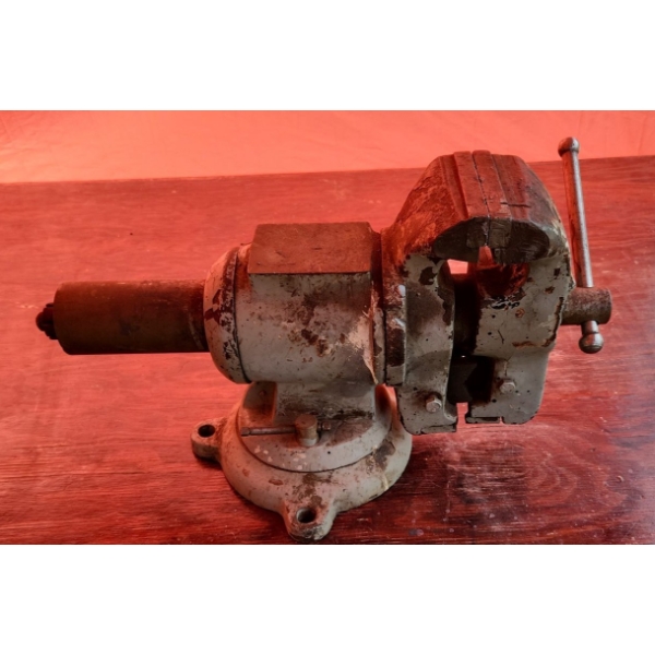 Multi- Purpose 5" Bench Vice