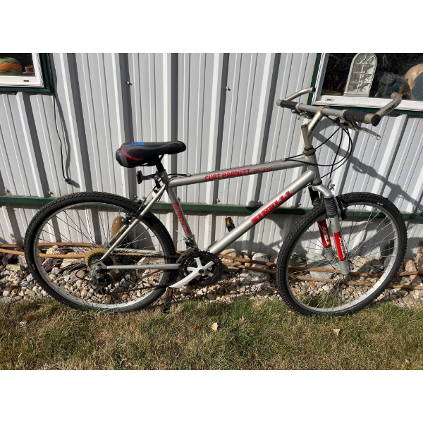 MINELLI aluminum Rob bike with front suspension and quick release front tire