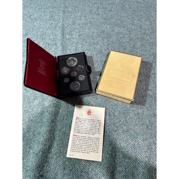 Royal Canadian Mint 1975 Coin Set