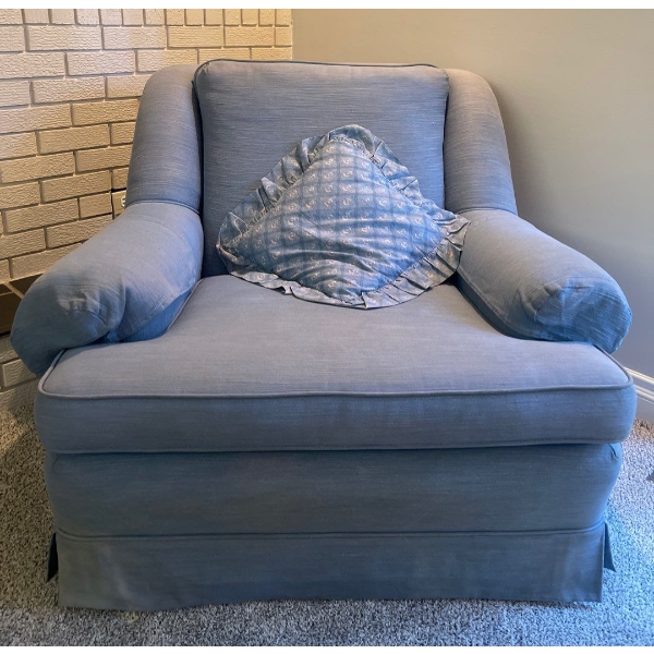 Basic Blue Upholstered Accent Chair For Everyday Living