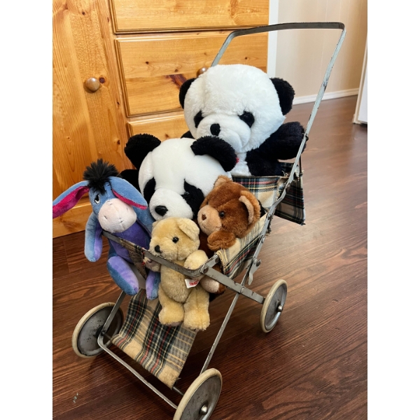 Vintage baby doll stroller with teddy bears 
