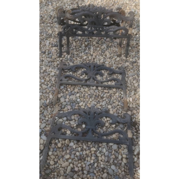 20+ Interlocking Ornate Cast Metal Garden Panels
