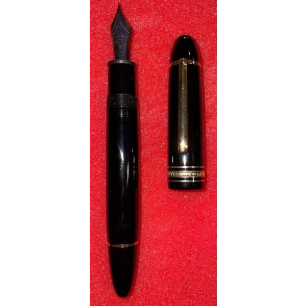 Collectable Montblanc Meisterstuck No 149 Fountain Pen Stamped 14k 