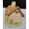 Image 3 : Hand Carving 'Sussex Cottage' By David Winter 