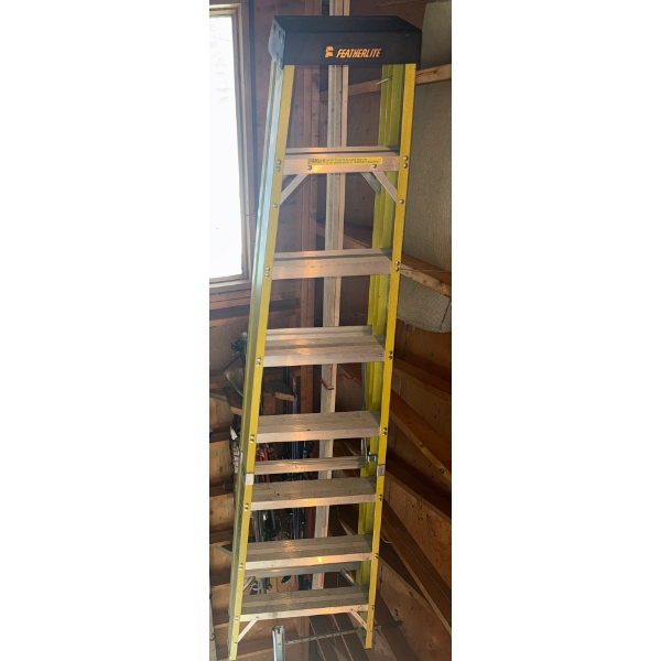 Featherweight 7ft Ladder- Great Condition