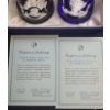 Image 3 : Franklin Mint- Baccarat Cameo in Crystal Paperweights: John Paul Jones and Admiral de Grasse