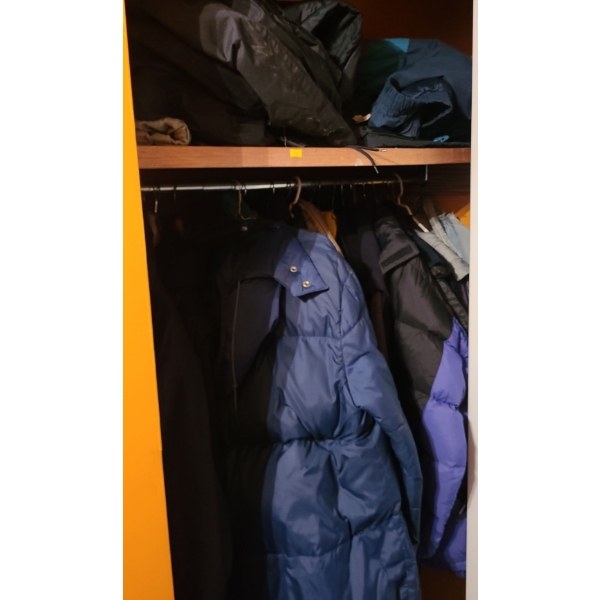 Selection of Men's Jackets, Assorted Sizes 