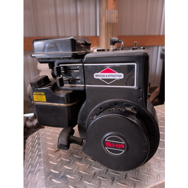 Lightly Used Briggs & Stratton 5HP Engine 