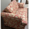 Image 3 : Vintage Love Seat Hide A Bed w/ Red & Green Floral Pattern