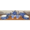 Image 1 : Mini Blue Willow Tea Set - Chinoiserie Design - Includes Gravy Boat & Croc