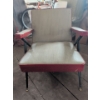 Image 2 : Scandenavian Well Loved Lounge Chair 24"Tall