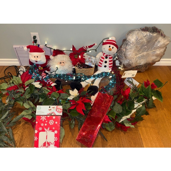 Christmas & Holiday Gear- Pointseta Vines, Christmas Lights, Wreath, Snoman +++