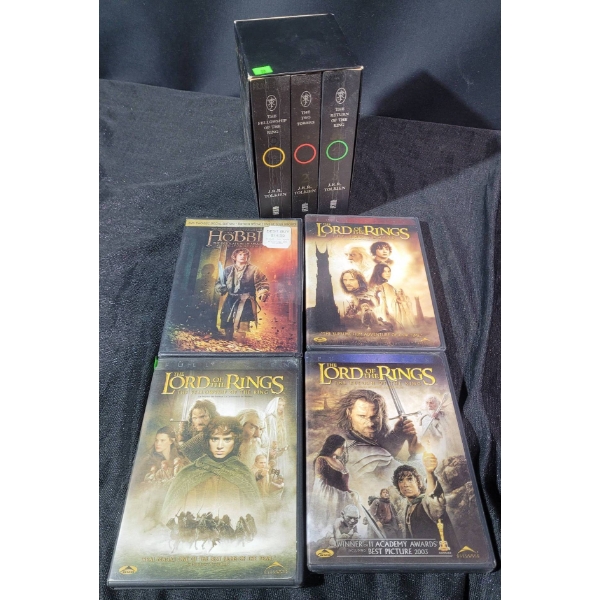 Lord of the Rings Special DVD Set with Hardcover Trilogy Books