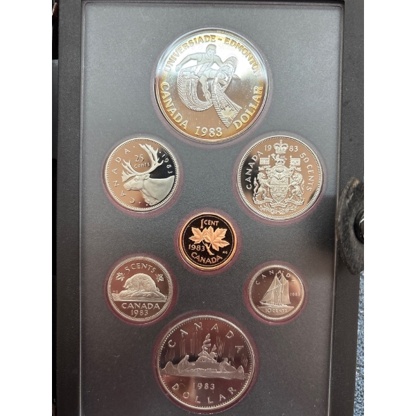 1993 Canadian double dollar set with silver dollar .