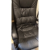 Image 2 : Pair of Black Adjustable Office Chairs 