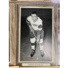 Image 7 : 17 Detroit Red Wings Vintage Hockey Player Photos