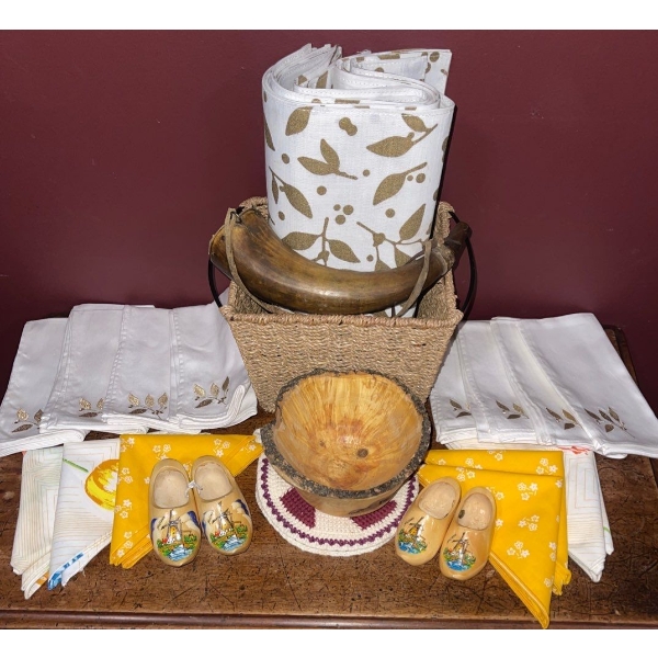 Home Comforts - Cloth Napkins Mini Dutch Kicks Antique Horn & More 