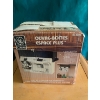 Image 1 : Vintage GE Can Opener