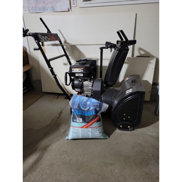 Snow-Tek By Ariens Snow Blower w/ Bag Of Quick Melt Ice Salt