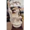 Image 9 : Giuseppi Armani Porcelain Figurines and Pink Depression Glass Collection
