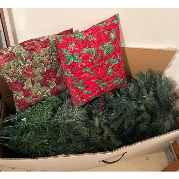 Winter Holiday Tree Set Up & Adorable Holiday Pillows 