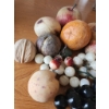 Image 2 : Stoneware Fruit and Resin purple Grapes
