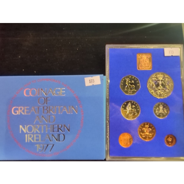 Royal Mint 1977 The Coinage of Great Britain & Northern Ireland (incl. Silver Jubilee Coin)