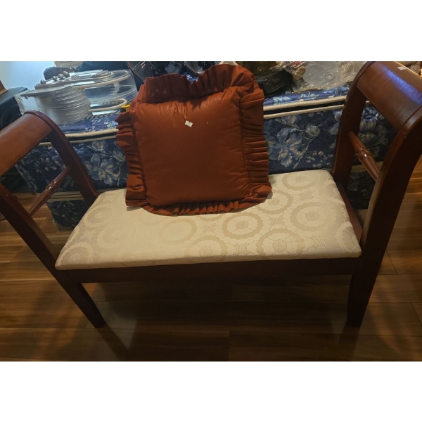 Heavy Mahogany Wood Bench 44L x 16D x 30T