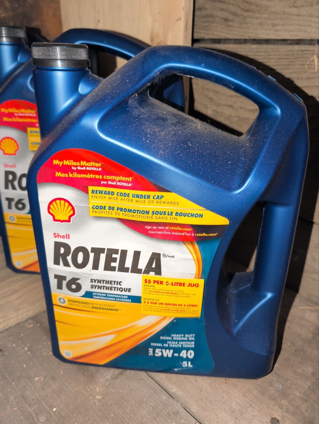 Shell Rotella M3277 New Shell Rotella T6 Full Synthetic Diesal Engine Oil - Beck Auctions Inc.