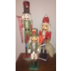 Image 1 : Holiday Nutcracker Trio - Santa Top Hat & More 24T