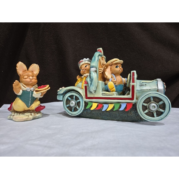 Pen Delfin Large Collectible Rabbit Figures Incl. 'Painter' 