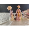 Image 5 : Collectible Vintage Porcelain Items Including Two Figurines and a Macau Soup Tureen