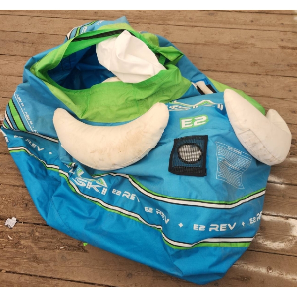 E2 REV Inflatable Towable Ski Tube Blue and Green