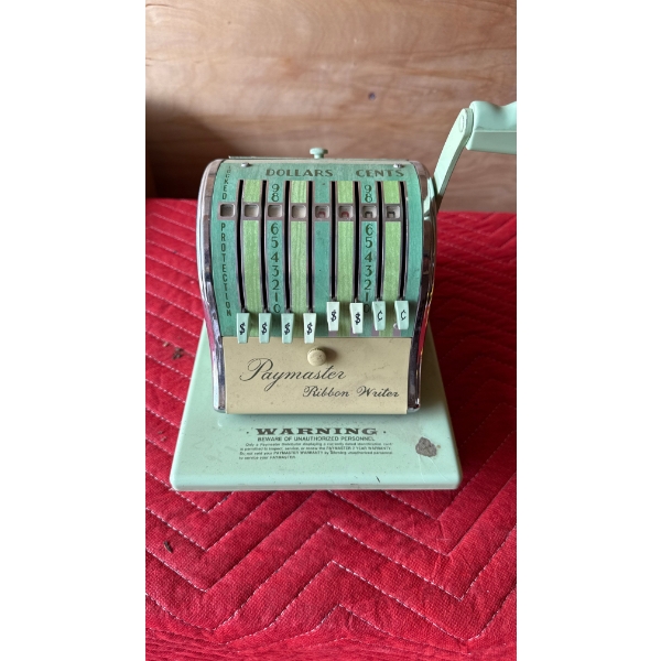 Vintage Retail Cash Register 