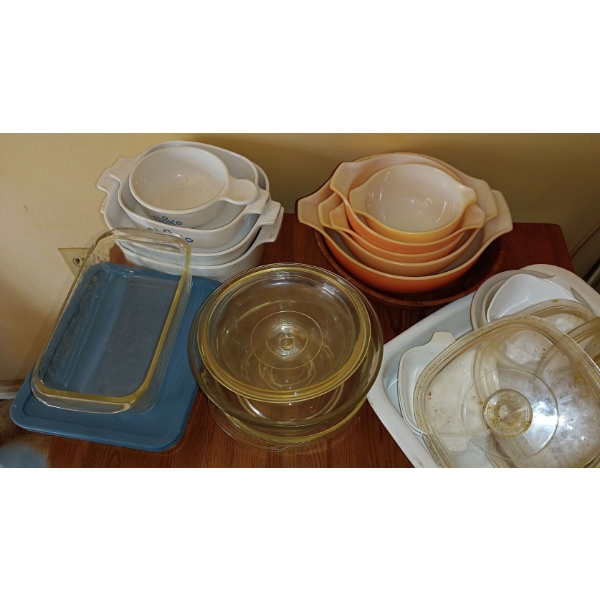 Kitchen Hoard - Cookware, Bowls, Utensils and More 