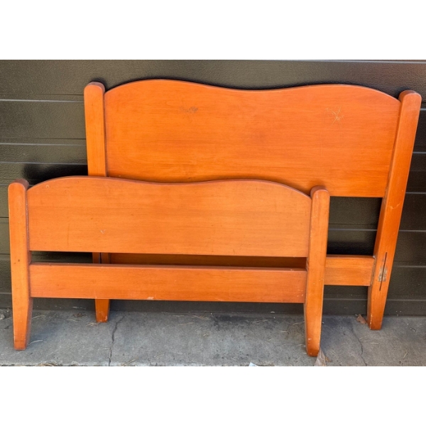 Vintage Head / Foot Board Size Full