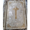 Image 6 : Beautifully Crafted Roman Catholic Prayer Book with Mother-of-Pearl Cover