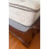 Image 5 : Beautiful Rosewood Queen Sleigh Bed w/ Sealy Posterpedic Mattress