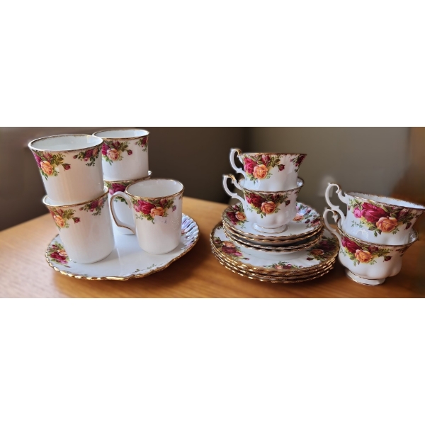 Royal Albert "Old Country Roses": Serving Plate 10 X 9, Mugs, Teacups, Saucers, Small Plates