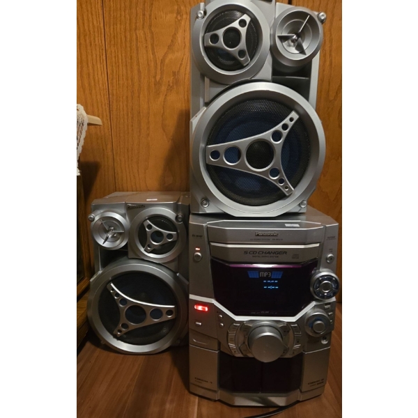 Panasonic Home Stereo 5 CD Changer SA-AK410 Tested
